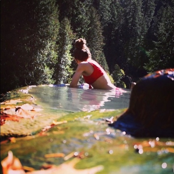 Meet your Posher, Andrea - Picture 1 of 1